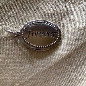 NWOT Forever Jewelry Pendant